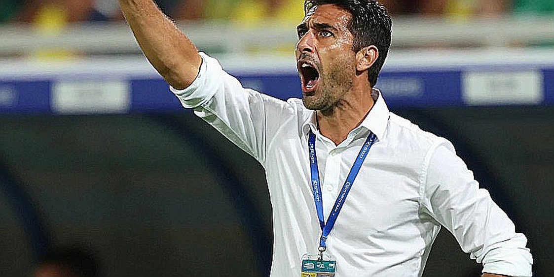 Youssef Ahmed 17 tuổi gây sốt tại Club World Cup: Khi Zamalek thua đậm nhưng vẫn có ngôi sao mới Youssef Ahmed 17 tuổi gây sốt tại Club World Cup: Khi Zamalek thua đậm nhưng vẫn có ngôi sao mới