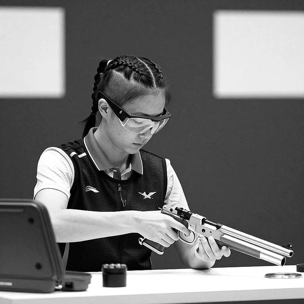 An Se-young thắng Yamaguchi ở chung kết Denmark Open: bảy điểm, một cổ chân và giới hạn của lối đánh tốc độ