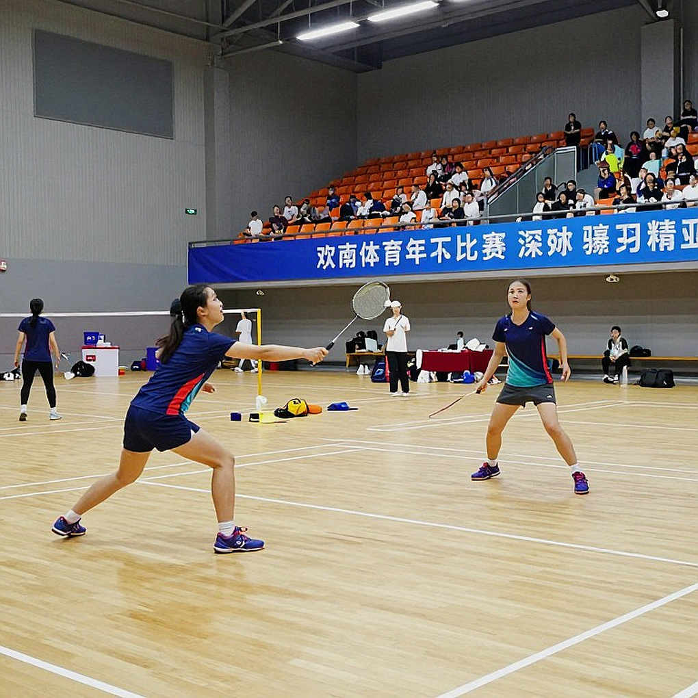 Chaliha, the Super 100, and the Gap in BWF's Venue Standards Chaliha, the Super 100, and the Gap in BWF's Venue Standards