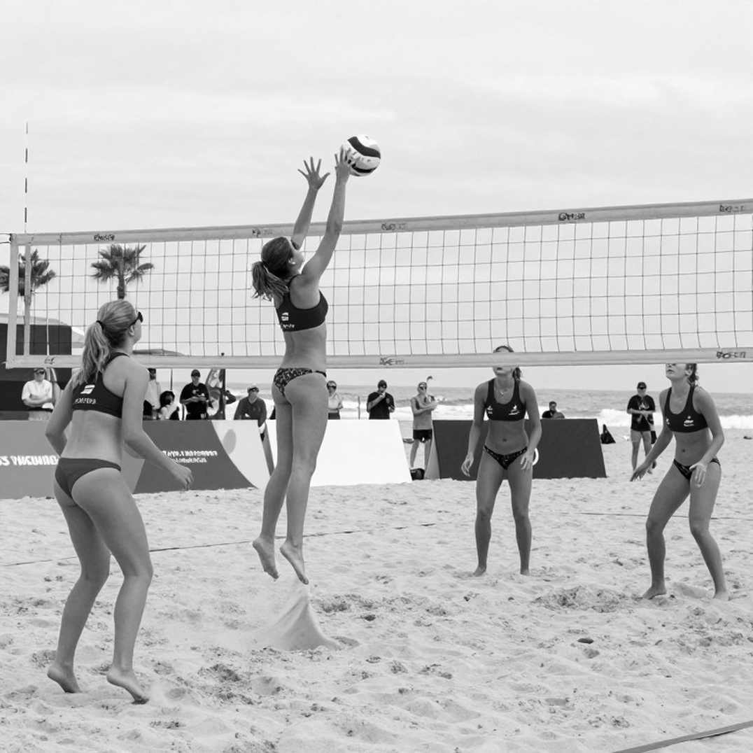 30 năm vương miện MOP bóng chuyền nữ NCAA: Đám đông nhớ tên người thắng, tôi đi tìm vị trí đứng của họ 30 năm vương miện MOP bóng chuyền nữ NCAA: Đám đông nhớ tên người thắng, tôi đi tìm vị trí đứng của họ