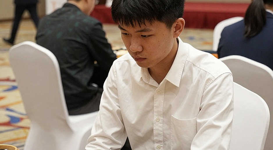 Total Chess và hệ thống Elo hợp nhất: bản thử nghiệm Budapest 2026 nhìn từ khoảng trống dữ liệu