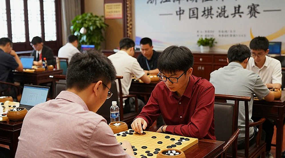 Khi bản phân tích trống rỗng: Khoảng trống dữ liệu trong thể thao Việt Nam nói lên điều gì?