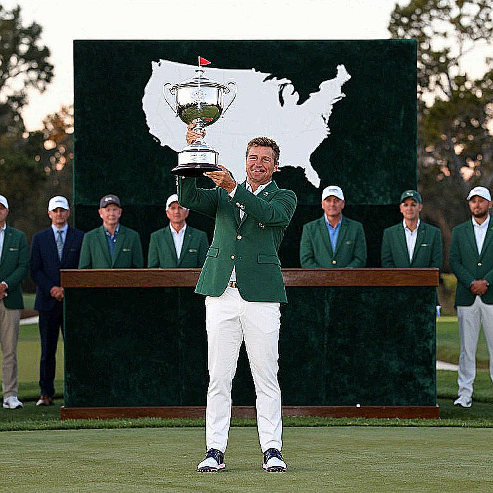 Vijay Singh thắng SAS Championship ở tuổi 63, vài ngày sau khi caddie rời túi gậy
