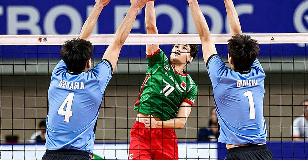 Nebraska 19-0 dẫn đầu Top 16 NCAA: bảng xếp hạng này đang chấm lịch thi đấu, không chấm thành tích