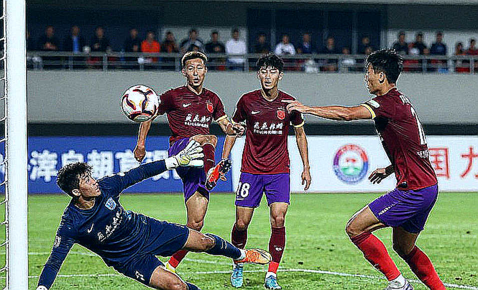 Suất U-21 Đức của Laurin Ulrich: Điều luật nào đang giữ cửa cho Indonesia? Suất U-21 Đức của Laurin Ulrich: Điều luật nào đang giữ cửa cho Indonesia?