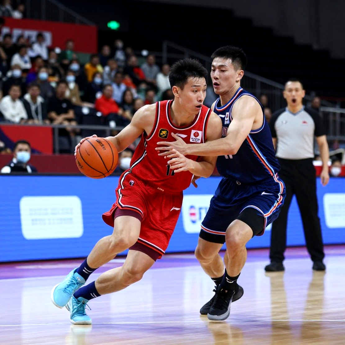 Napoli và Ulm chốt nhân sự cho EuroCup: Chiều cao neo ở Naples, nhịp độ dựng lại ở Ulm Napoli và Ulm chốt nhân sự cho EuroCup: Chiều cao neo ở Naples, nhịp độ dựng lại ở Ulm