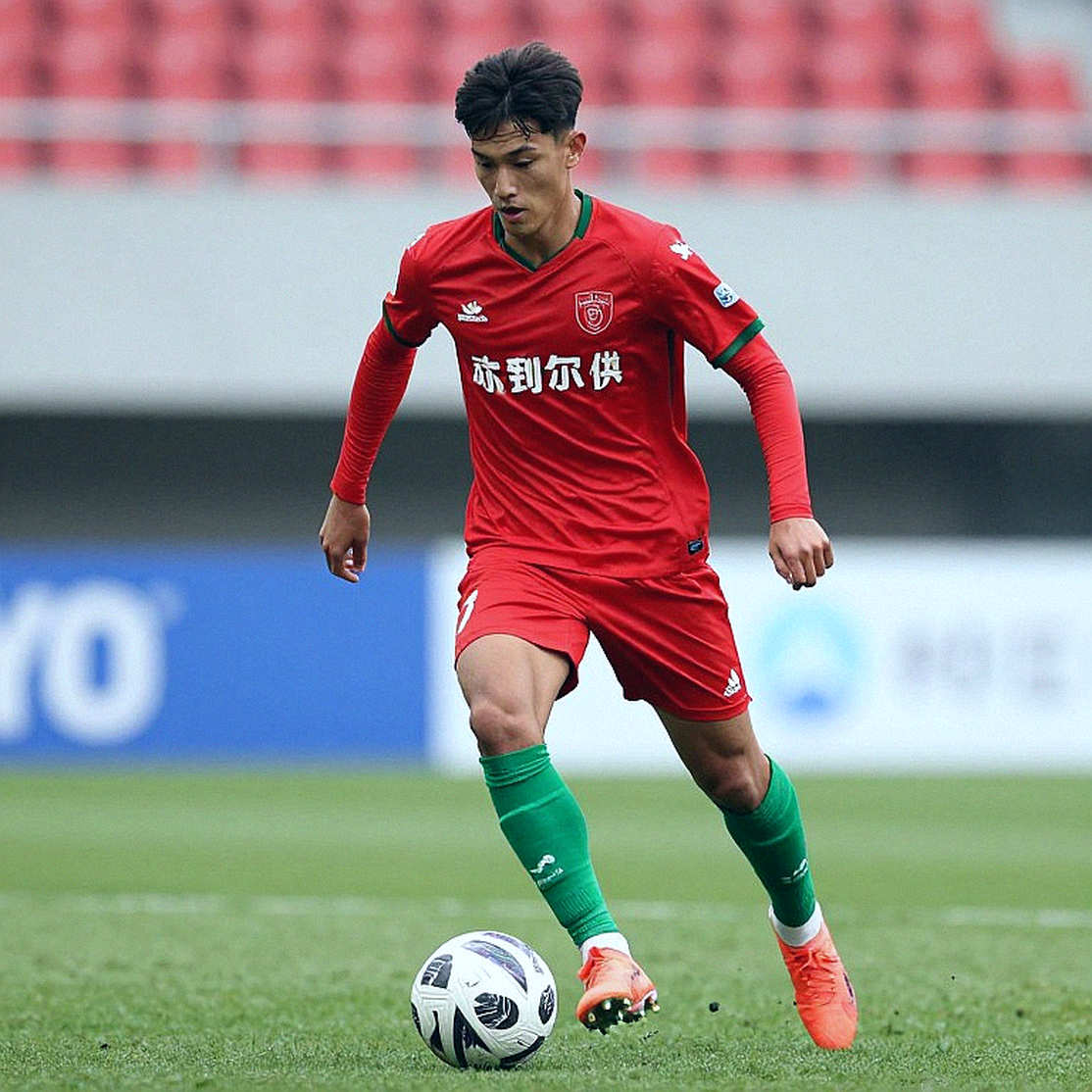 Năm ngày, hai khoảng trống và một lõi cũ: Bài toán nhân sự của tuyển Việt Nam trước FIFA ASEAN Cup 2026 Năm ngày, hai khoảng trống và một lõi cũ: Bài toán nhân sự của tuyển Việt Nam trước FIFA ASEAN Cup 2026