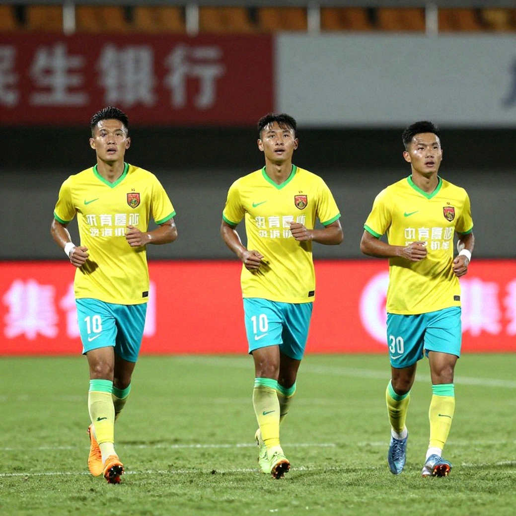 Bên trong cửa sổ chuyển nhượng V.League 2026: Dòng tiền, lời hứa và những thương vụ chết trong im lặng Bên trong cửa sổ chuyển nhượng V.League 2026: Dòng tiền, lời hứa và những thương vụ chết trong im lặng