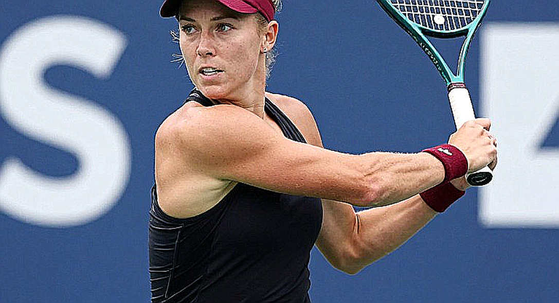 Rybakina và Sabalenka ở US Open: vùng biên quyết định và một lần phải tua lại băng ghi hình