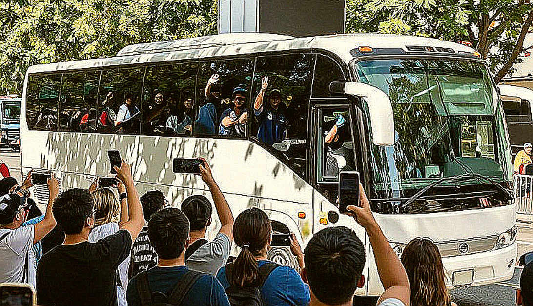 Việt Nam U23 0-2 Uzbekistan tại Asiad 20: Bàn thua sớm, nỗi lo Xuân Bắc và cửa tứ kết Việt Nam U23 0-2 Uzbekistan tại Asiad 20: Bàn thua sớm, nỗi lo Xuân Bắc và cửa tứ kết