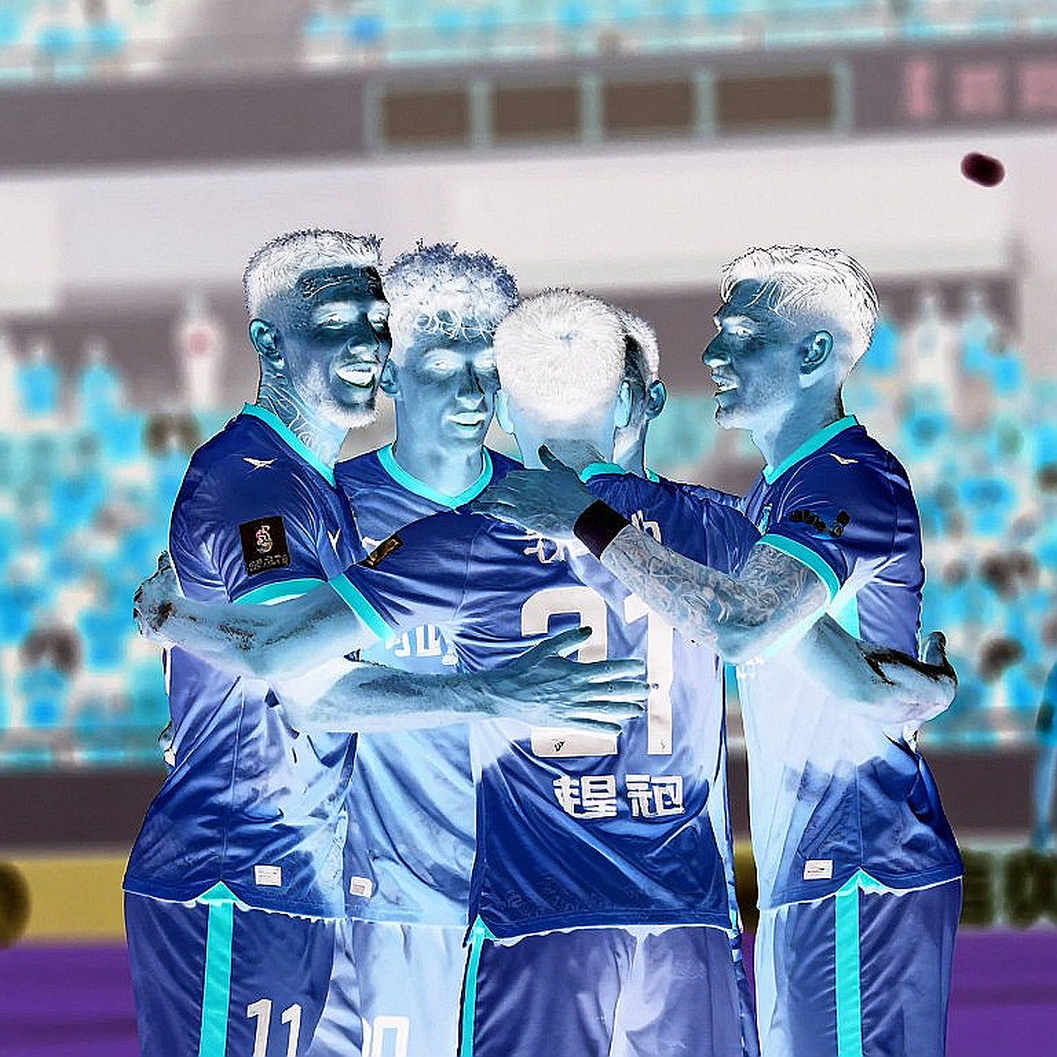 Olaha Mạnh Đức và Williams Minh Hoàng nhập tịch: điều gì thực sự thay đổi ở V.League và đội tuyển Việt Nam Olaha Mạnh Đức và Williams Minh Hoàng nhập tịch: điều gì thực sự thay đổi ở V.League và đội tuyển Việt Nam
