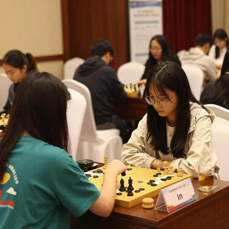 Chess Deep Analysis: When Input Data is Missing Chess Deep Analysis: When Input Data is Missing