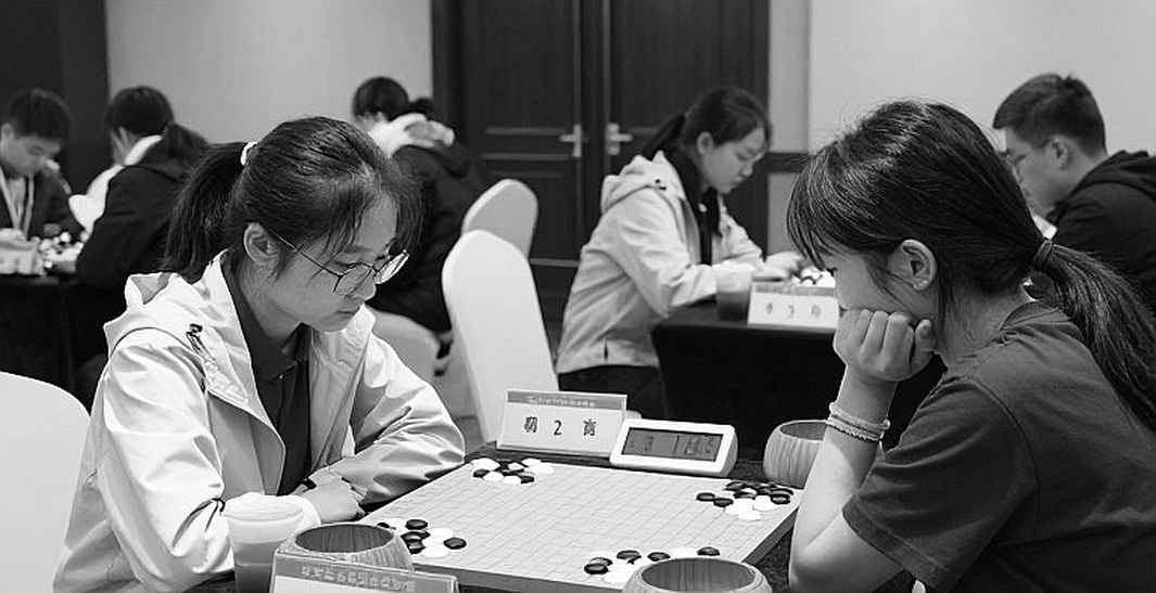 Kỳ chuyển nhượng V.League: những bản hợp đồng không có con số